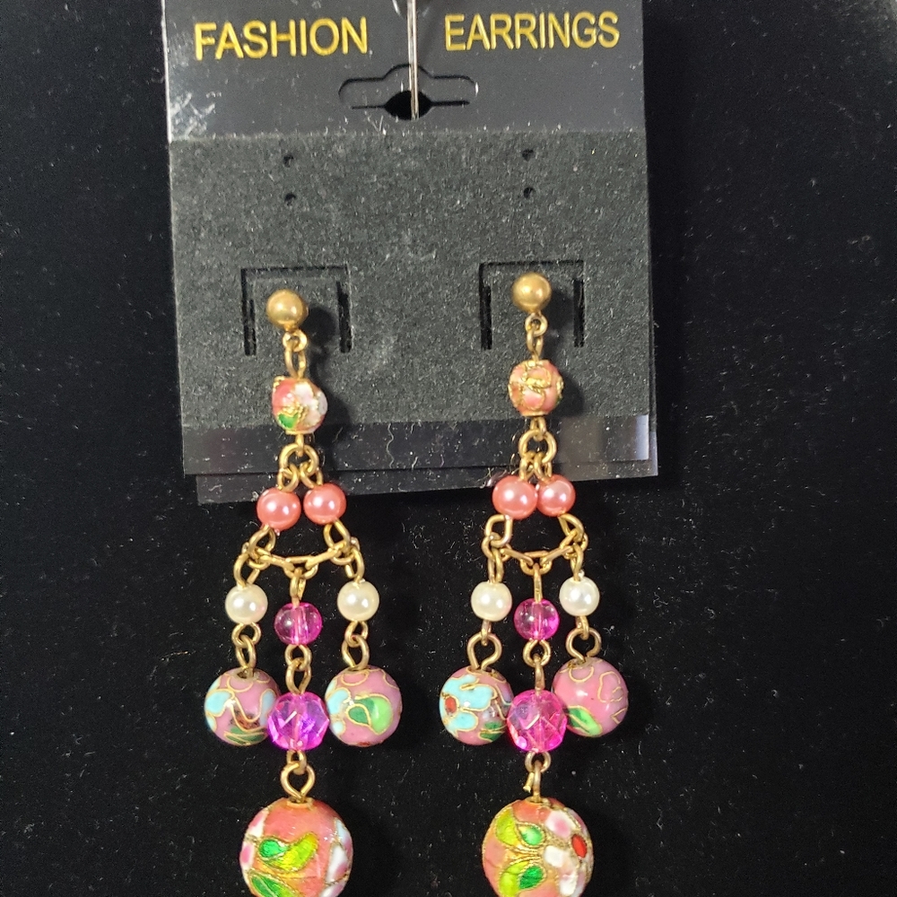 Ladies 3" Multi-Color Hanging Earrings. NWOT